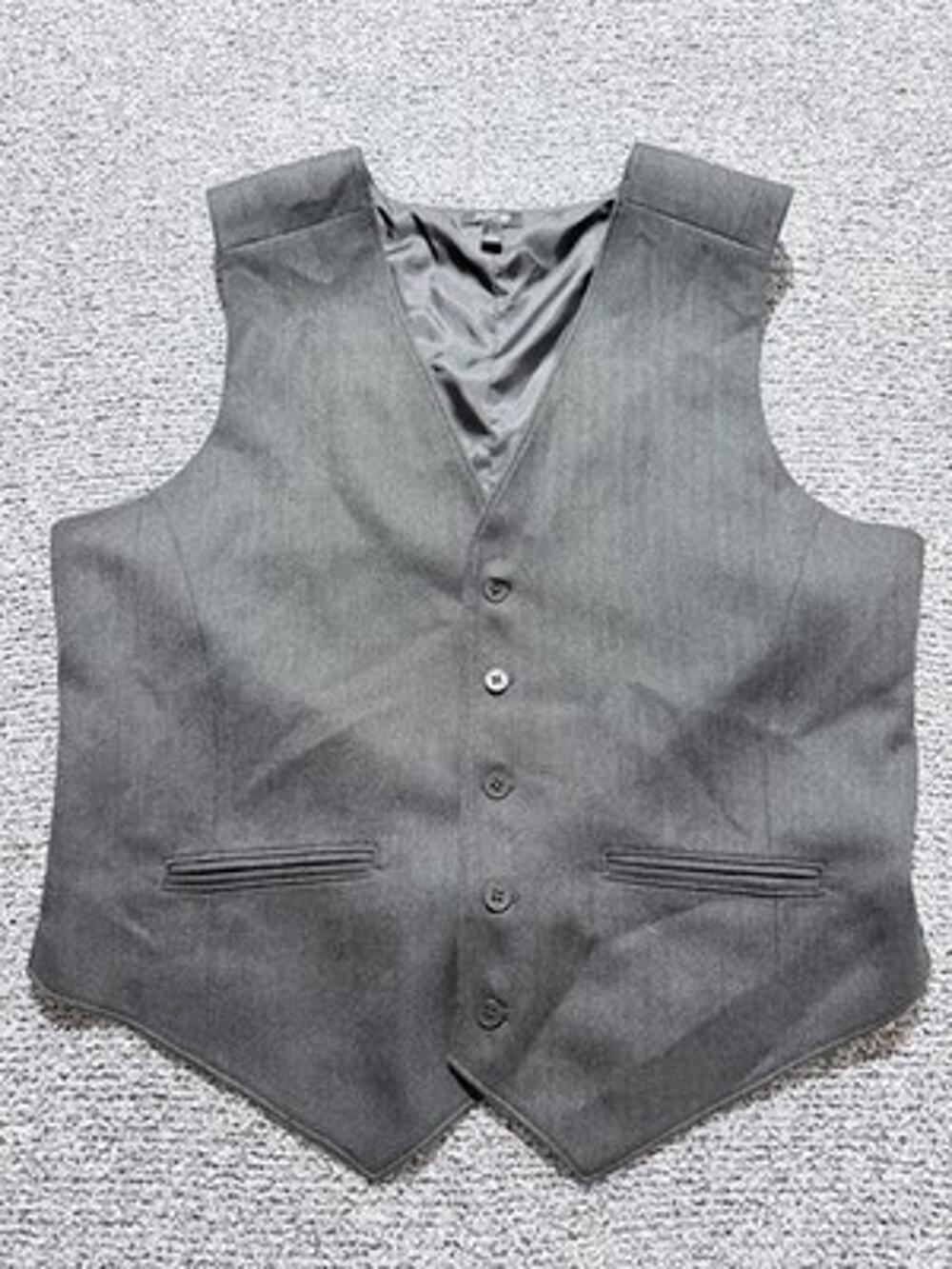 Apt 9 Men’s Dark GreyBlack Vest Size Lg Indie Prep Dark Academia Sharp Corporate